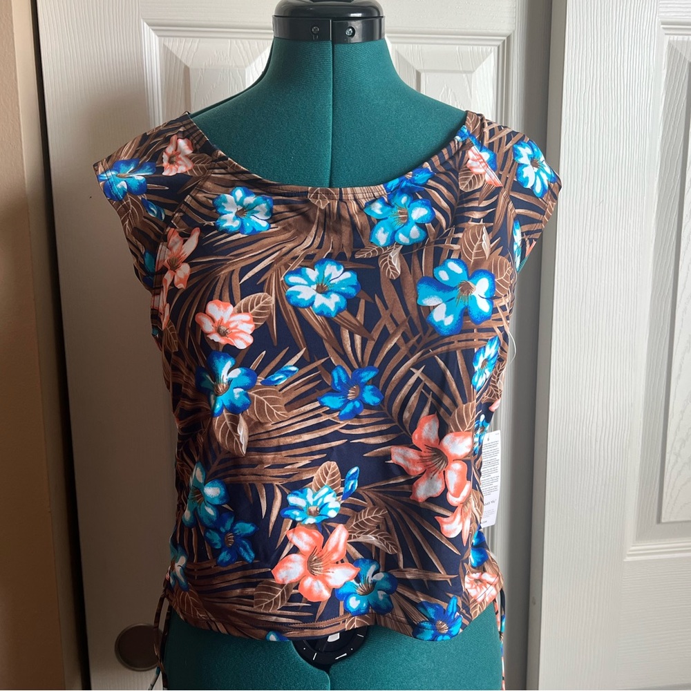 Lands End cap sleeve bikini top size 14